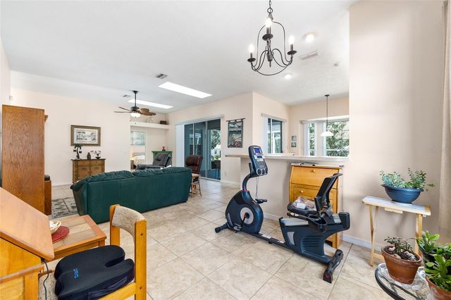 9738 SW 195TH CIRCLE, Dunnellon, FL 34432