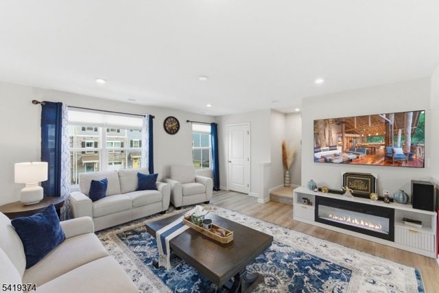 6 Limestone Blvd 6, Washington Twp., NJ 07882