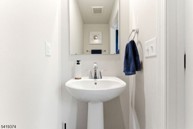 6 Limestone Blvd 6, Washington Twp., NJ 07882