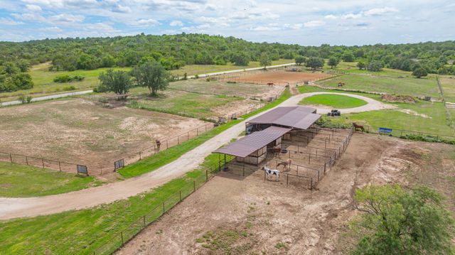 930 County Road 161 Road, Stephenville, TX 76401