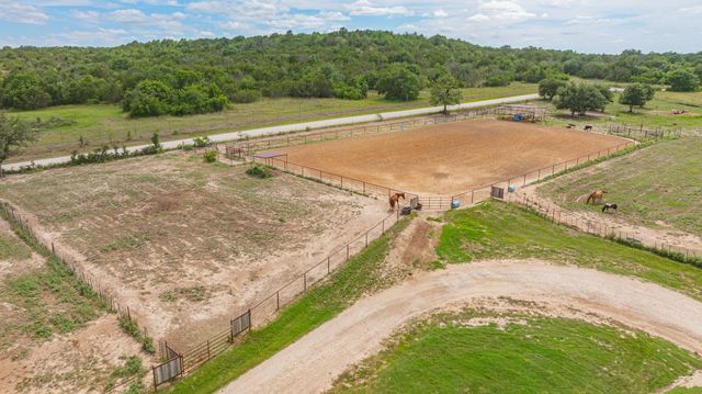 930 County Road 161 Road, Stephenville, TX 76401