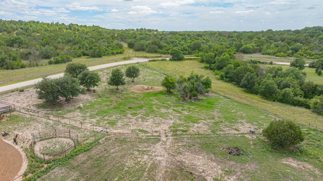 930 County Road 161 Road, Stephenville, TX 76401
