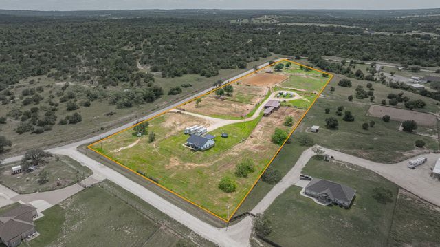 930 County Road 161 Road, Stephenville, TX 76401