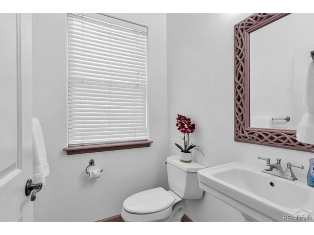 4720 Desert Candle Dr, Pueblo, CO 81001