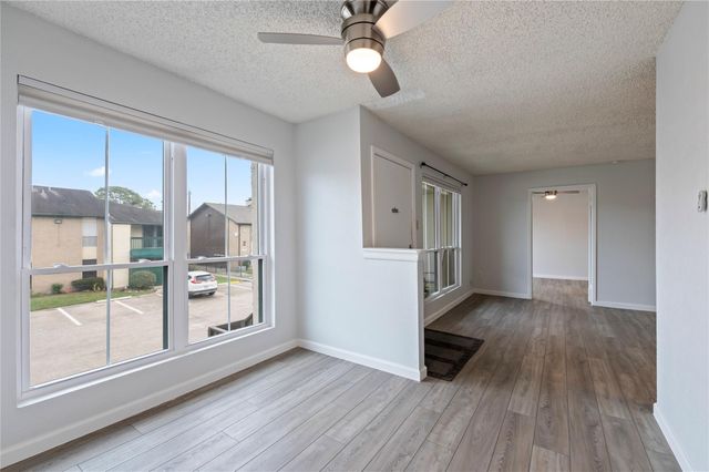 1500 Bay Area Boulevard 287, Houston, TX 77058