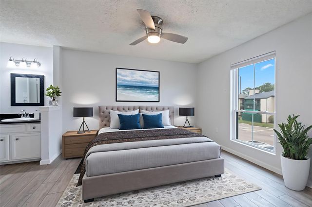 1500 Bay Area Boulevard 287, Houston, TX 77058