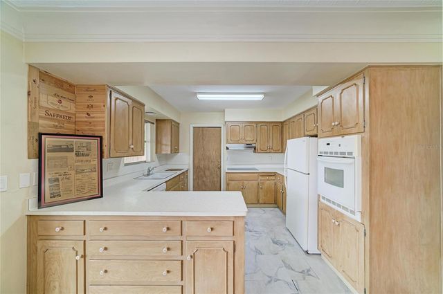 2615 SHERIDAN DRIVE, Sarasota, FL 34239
