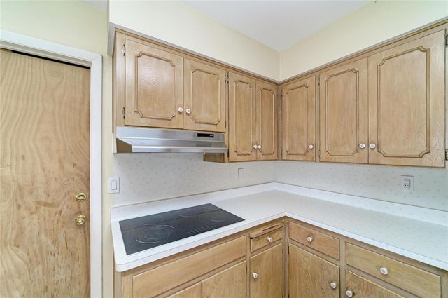 2615 SHERIDAN DRIVE, Sarasota, FL 34239