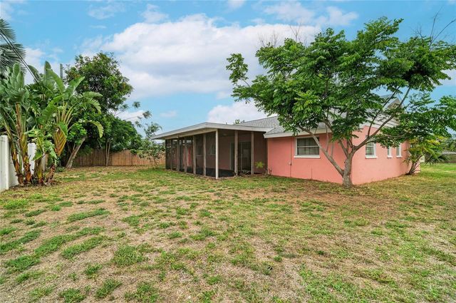 2615 SHERIDAN DRIVE, Sarasota, FL 34239