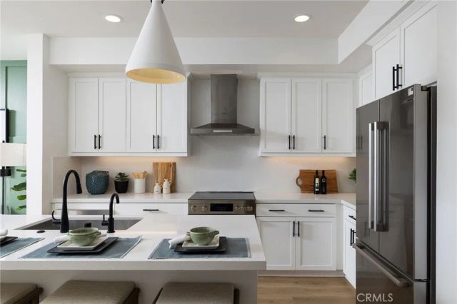 762 N Orange Street, La Habra, CA 90631