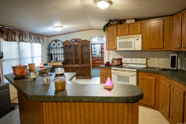 2666 Wine Dot Road, Malvern, AR 72104