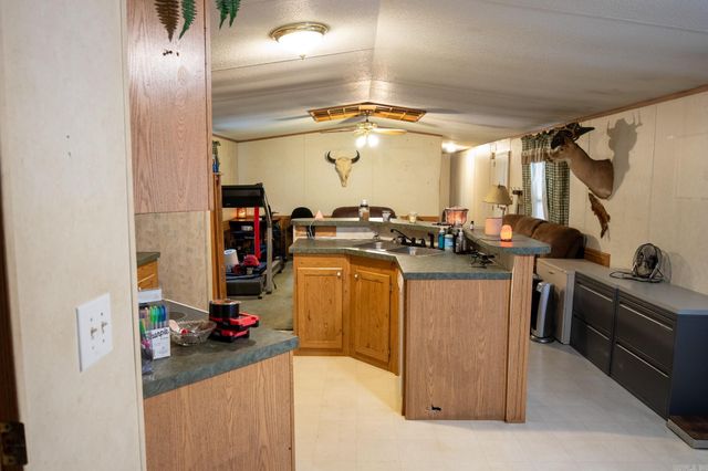 2666 Wine Dot Road, Malvern, AR 72104