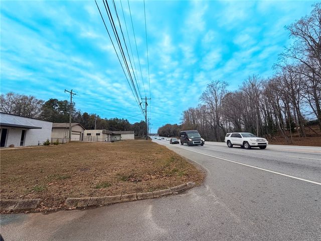2723B Poinsett Highway, Greenville, SC 29617