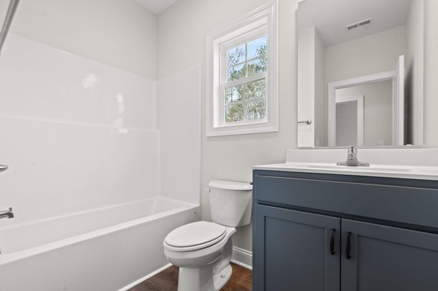 1425 Loop Circle, Longs, SC 29568