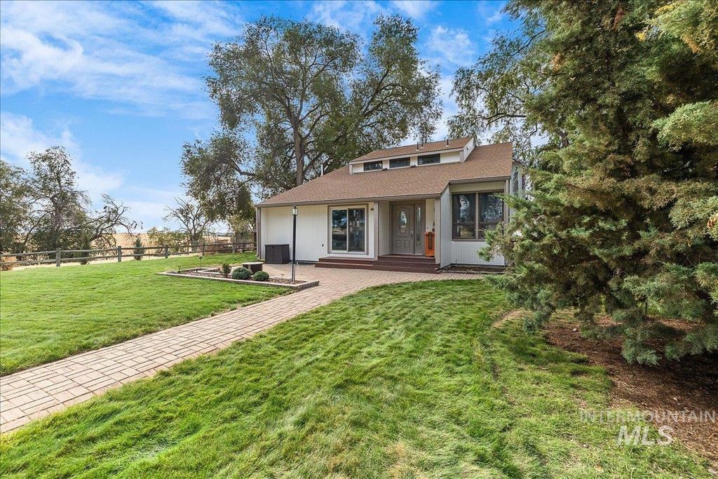 18507 Goodson Road, Caldwell, ID 83607