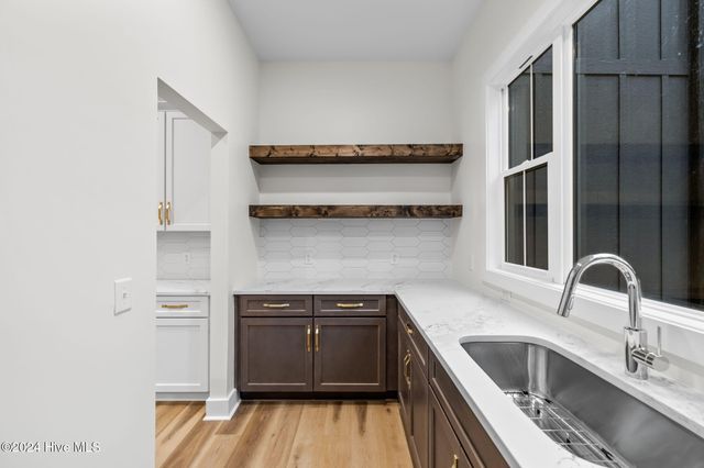 173 Grace Court, West End, NC 27376