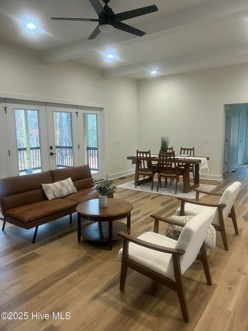 173 Grace Court, West End, NC 27376