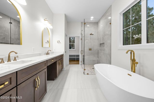 173 Grace Court, West End, NC 27376