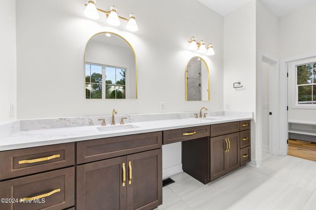 173 Grace Court, West End, NC 27376