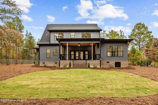 173 Grace Court, West End, NC 27376