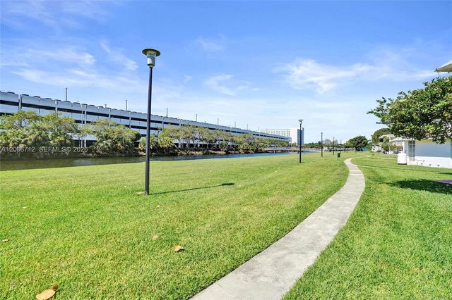 7344 SW 82nd Street C114, Miami, FL 33143