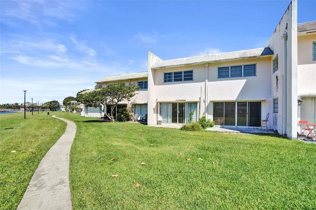 7344 SW 82nd Street C114, Miami, FL 33143