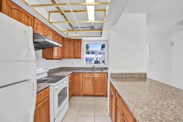 7344 SW 82nd Street C114, Miami, FL 33143