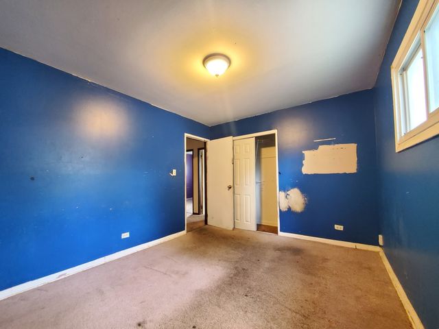 3025 Sherwood Avenue, Markham, IL 60428