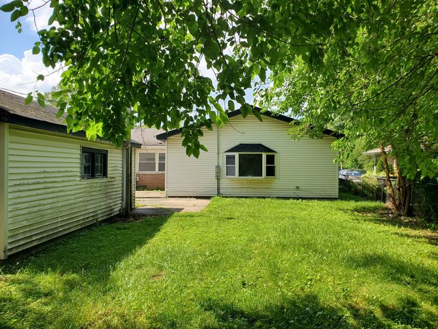 3025 Sherwood Avenue, Markham, IL 60428