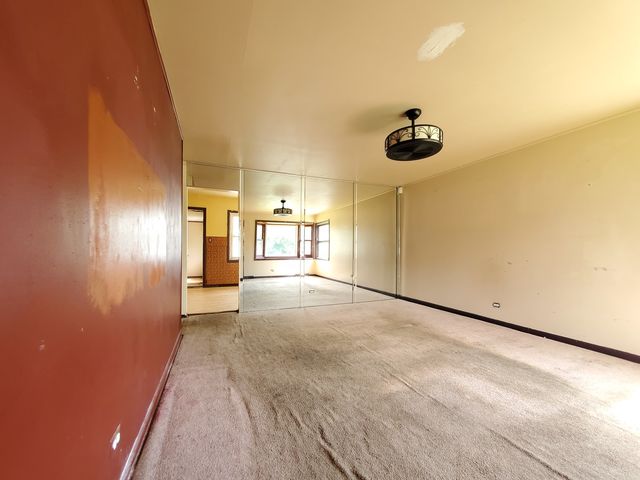 3025 Sherwood Avenue, Markham, IL 60428
