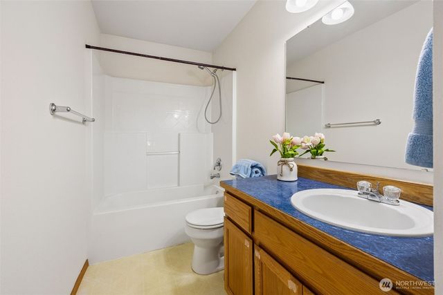 17103 112th Street Ct E, Bonney Lake, WA 98391