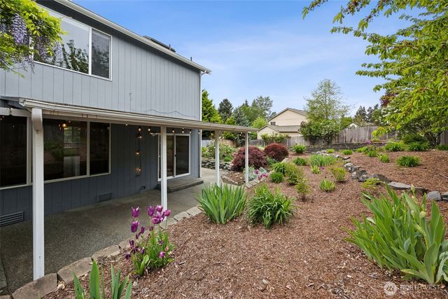 17103 112th Street Ct E, Bonney Lake, WA 98391