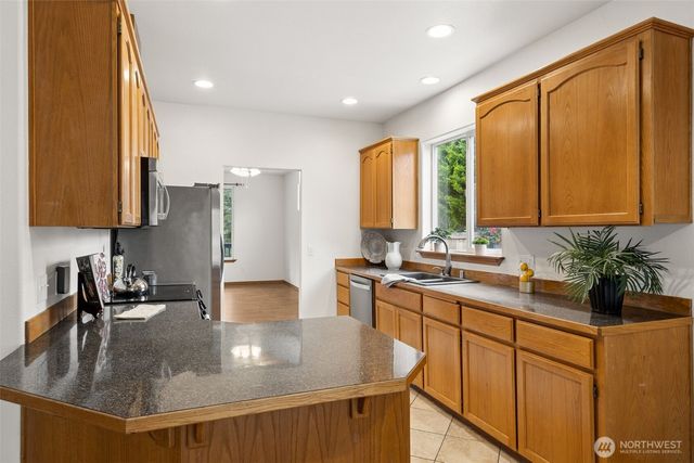 17103 112th Street Ct E, Bonney Lake, WA 98391