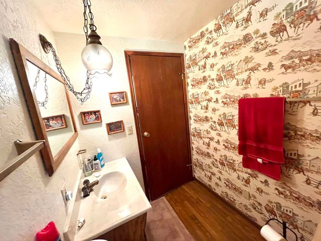 20872 McKinley Way, Groveland, CA 95321