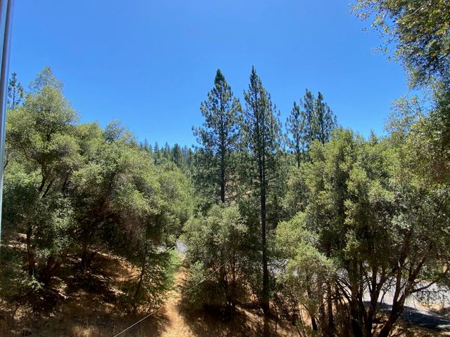 20872 McKinley Way, Groveland, CA 95321