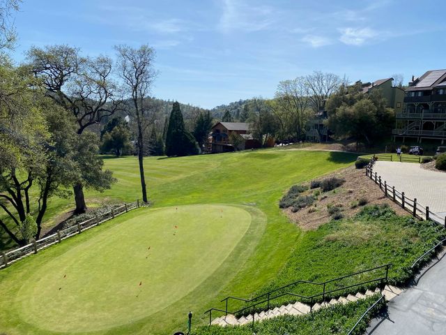 20872 McKinley Way, Groveland, CA 95321