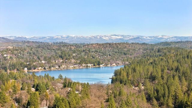 20872 McKinley Way, Groveland, CA 95321