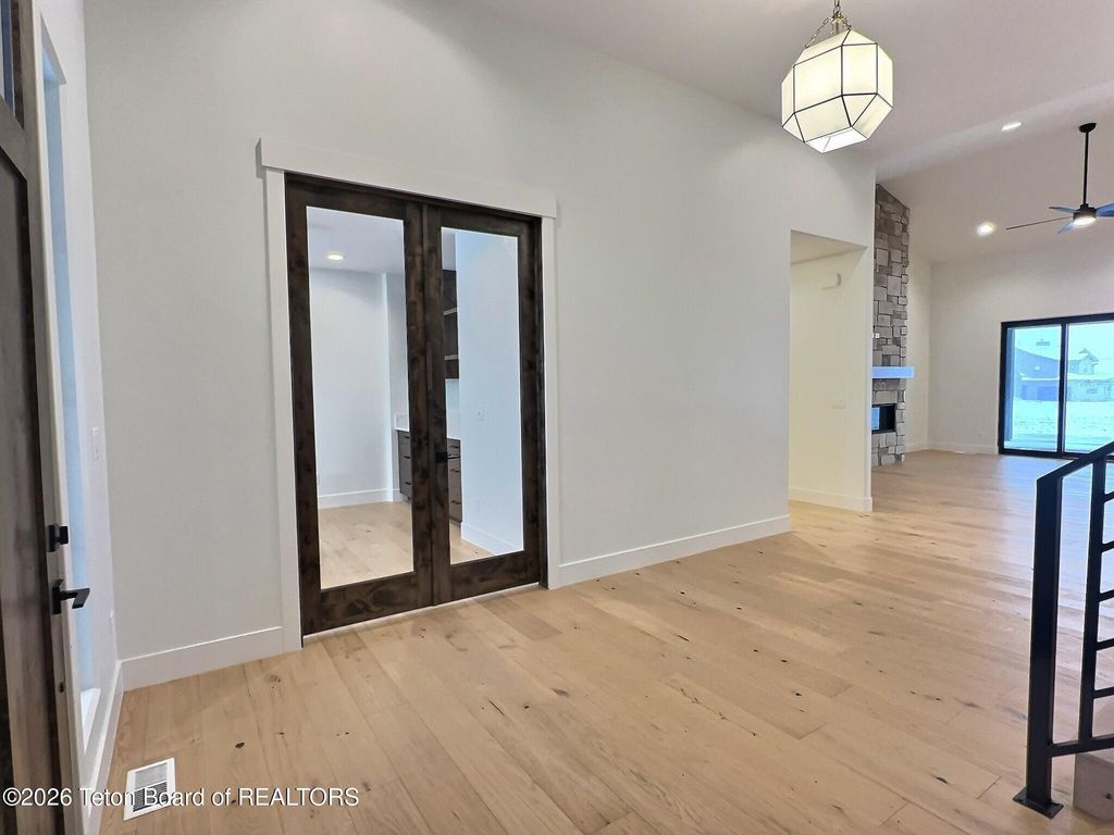 443 ROYAL ELK Circle, Victor, ID 83455 photo 18