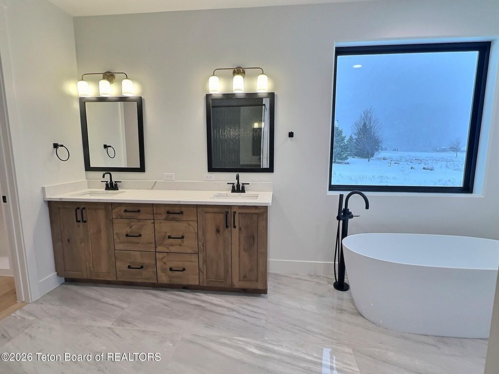 443 ROYAL ELK Circle, Victor, ID 83455 photo 28