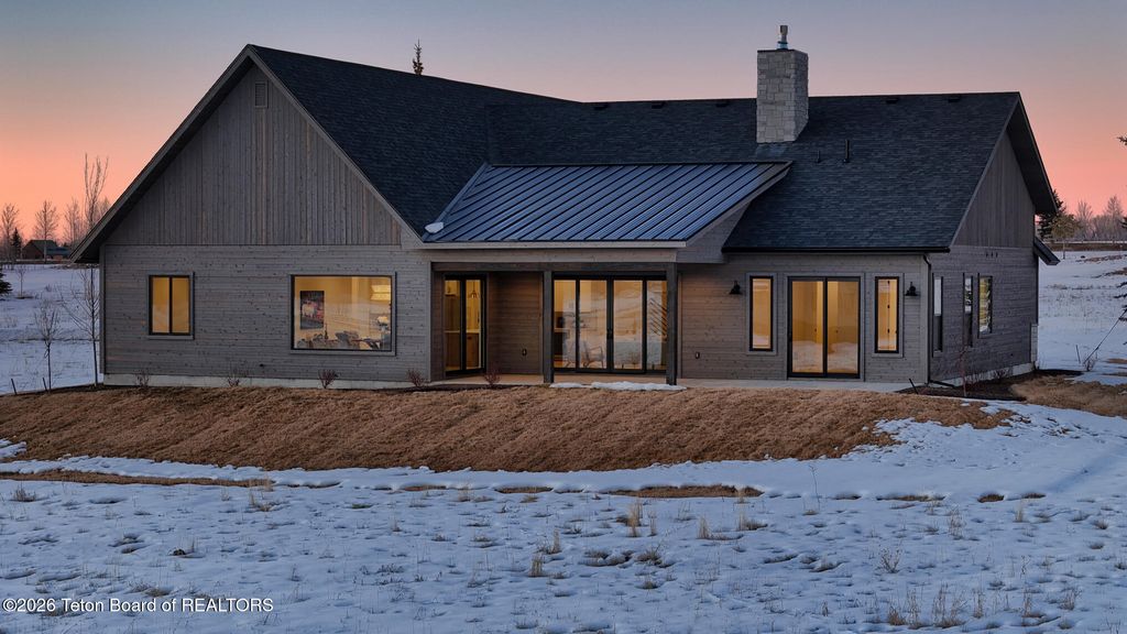 443 ROYAL ELK Circle, Victor, ID 83455 photo 4