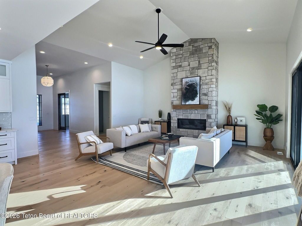 443 ROYAL ELK Circle, Victor, ID 83455 photo 6