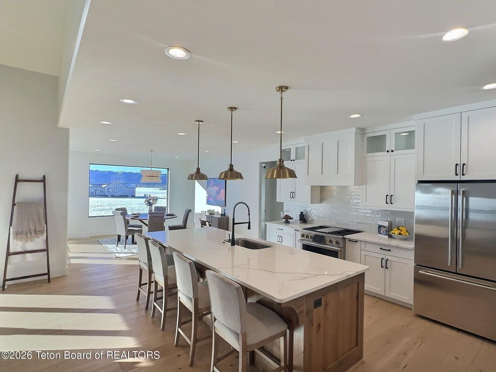 443 ROYAL ELK Circle, Victor, ID 83455 photo 9