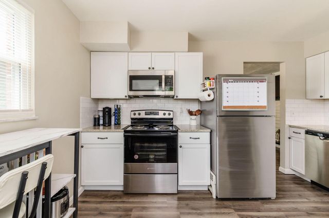 2858 Fairwood Avenue, Columbus, OH 43207