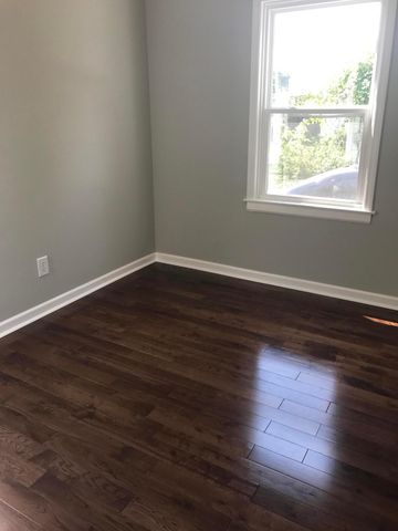 2498 Renwood Place, Columbus, OH 43211