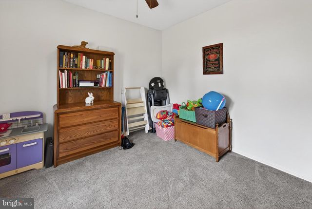 114 WINDMOOR RD, Delran, NJ 08075