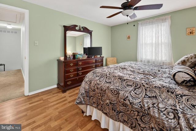 114 WINDMOOR RD, Delran, NJ 08075