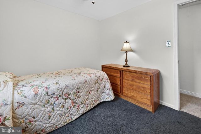 114 WINDMOOR RD, Delran, NJ 08075