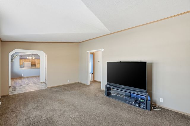 33 Drake Lane, Beecher, IL 60401