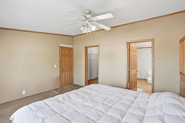 33 Drake Lane, Beecher, IL 60401