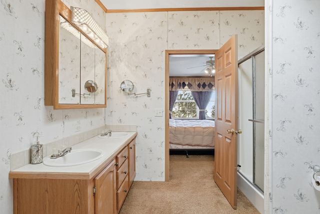 33 Drake Lane, Beecher, IL 60401